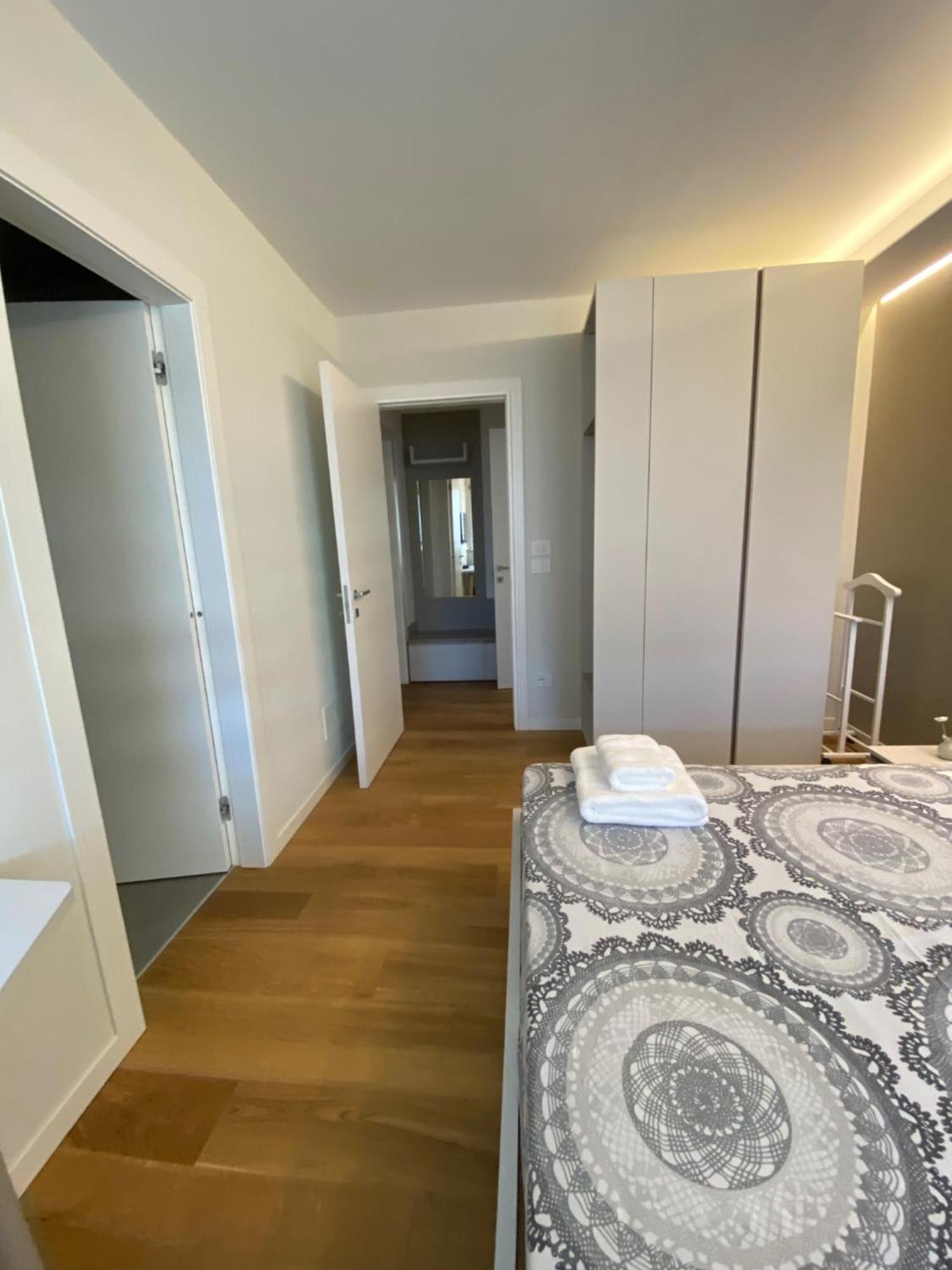 Hz+ Costantini Apartment Pordenone Luaran gambar