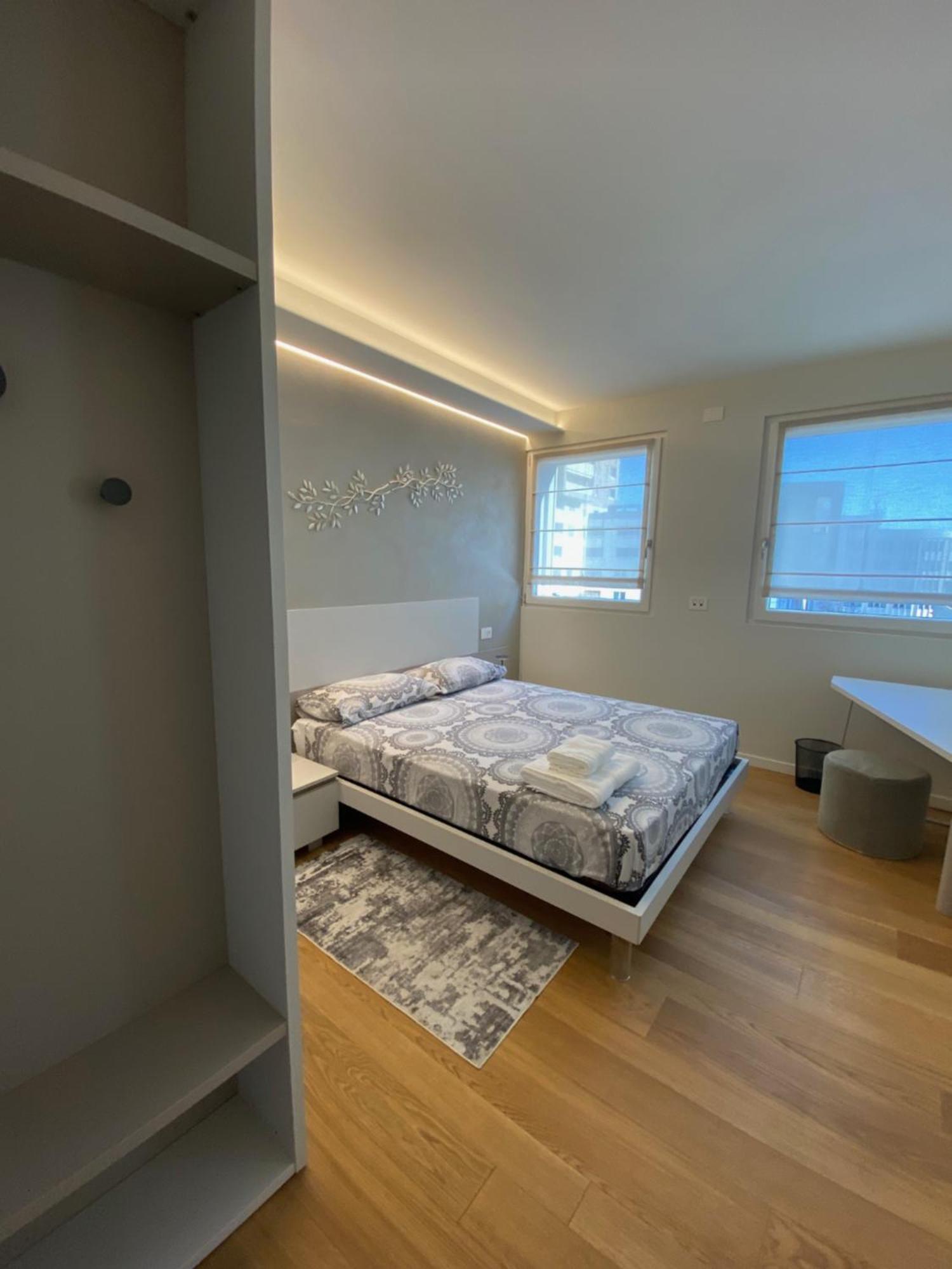 Hz+ Costantini Apartment Pordenone Luaran gambar