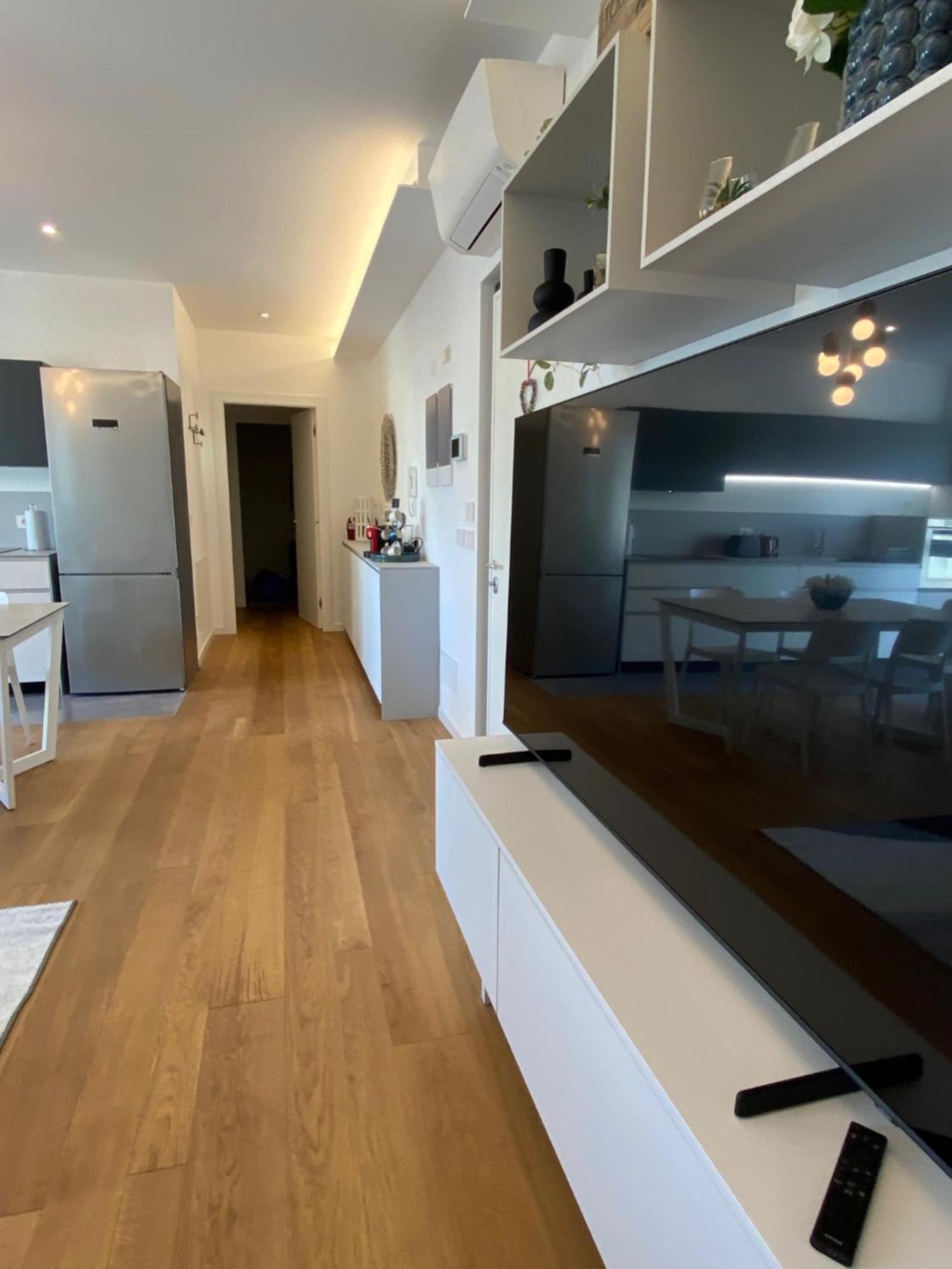 Hz+ Costantini Apartment Pordenone Luaran gambar